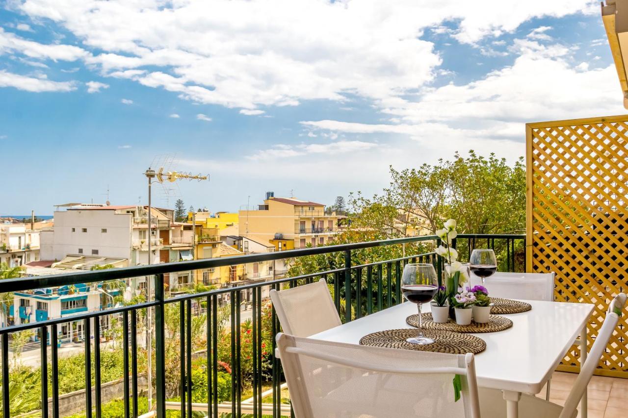 La Casa Di Stefe Apartamento Giardini Naxos Exterior foto